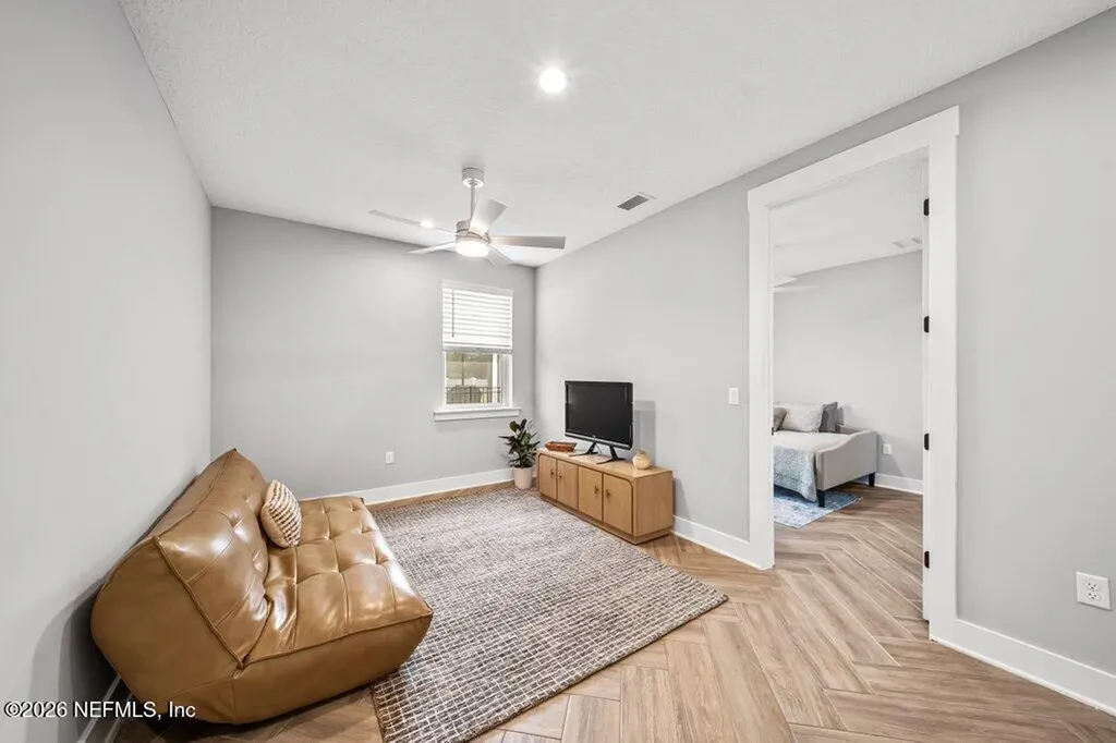 10134 Illumination Drive Jacksonville FL 32256