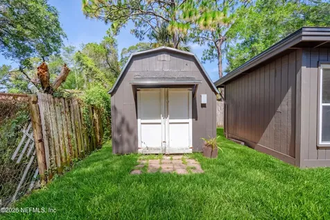 6522 Barkwood Drive Jacksonville FL 32277
