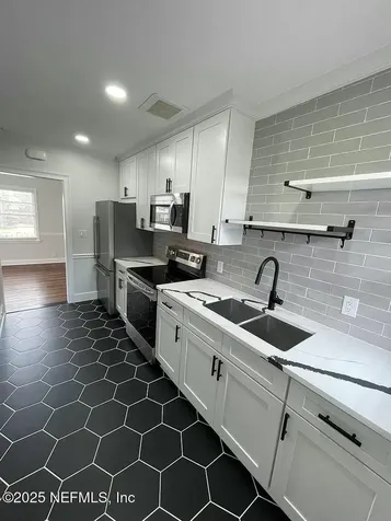 1751 Dancy Street Jacksonville FL 32205
