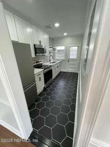 1751 Dancy Street Jacksonville FL 32205
