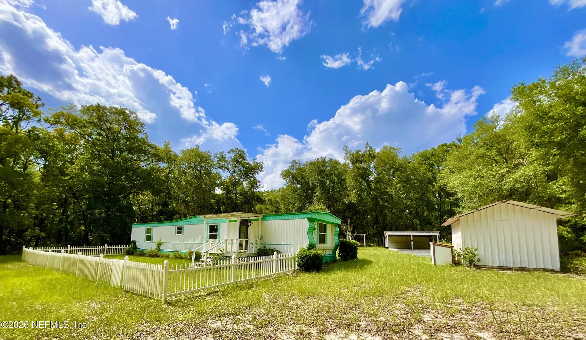 8232 Swan Lake Road Melrose FL 32666