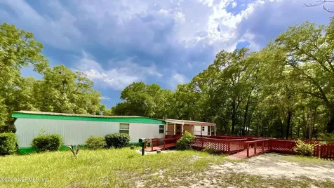 8232 Swan Lake Road Melrose FL 32666