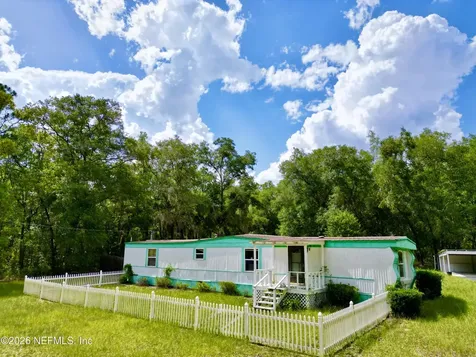 8232 Swan Lake Road Melrose FL 32666