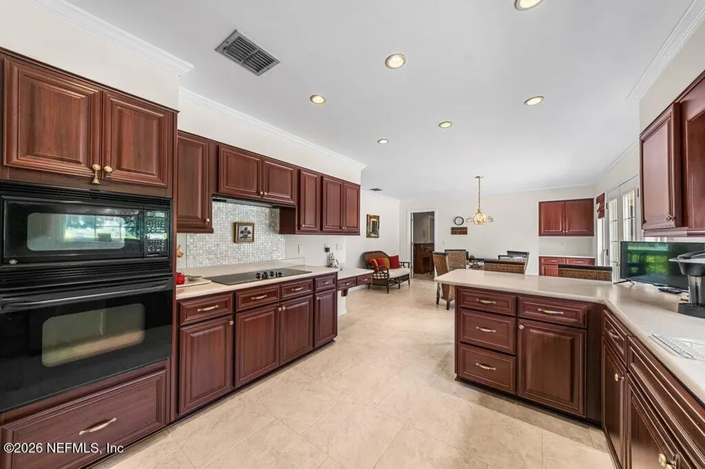 2835 Ridgefield Court Jacksonville FL 32257