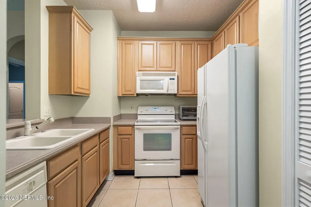 8601 Beach Boulevard Jacksonville FL 32216