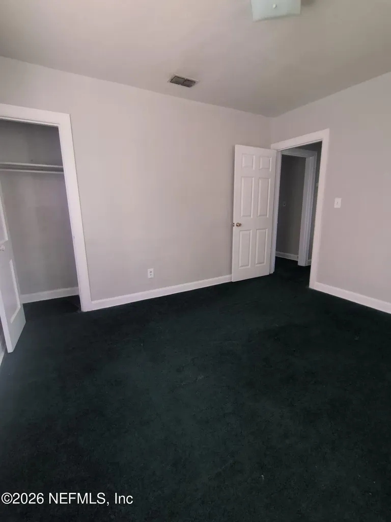 811 Mackinaw Street Jacksonville FL 32254