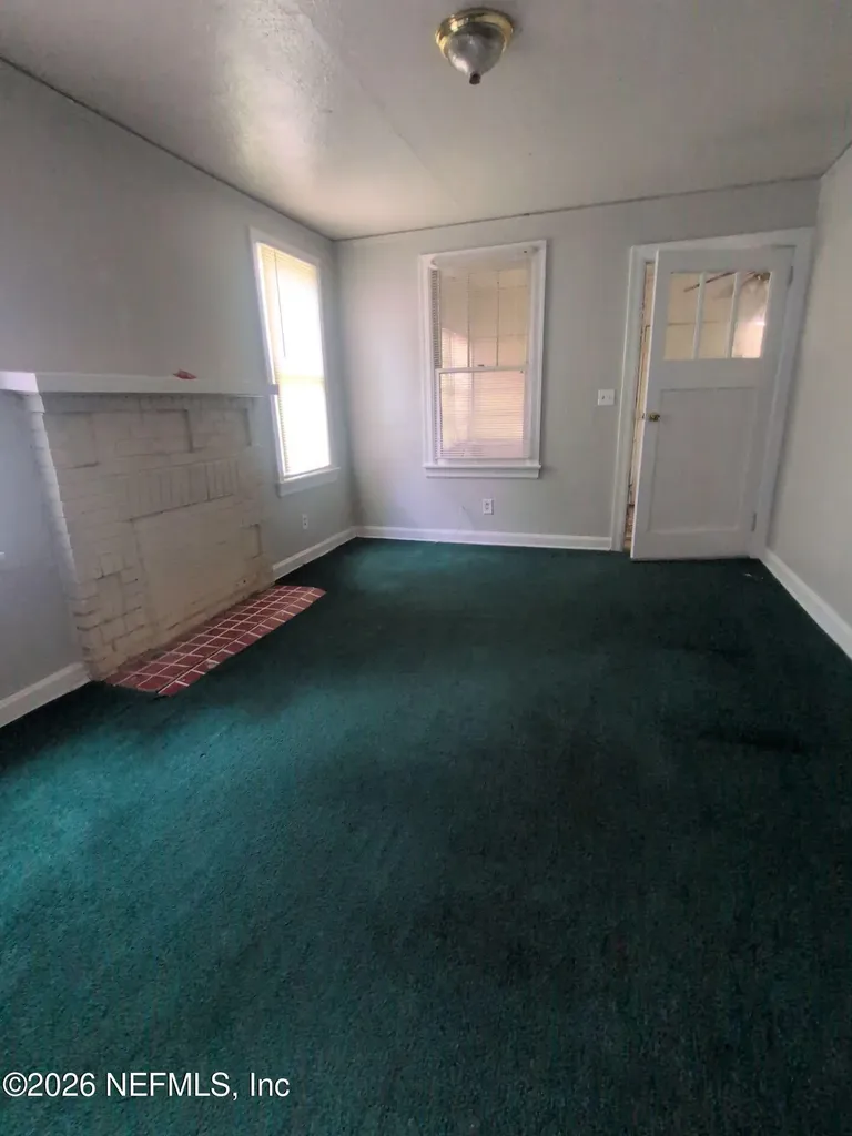 811 Mackinaw Street Jacksonville FL 32254