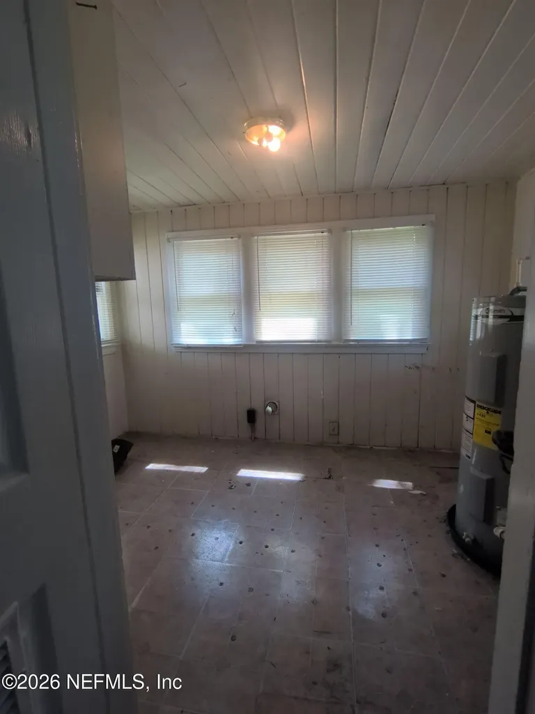 811 Mackinaw Street Jacksonville FL 32254