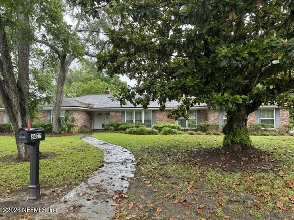 8677 San Servera Drive W Jacksonville FL 32217
