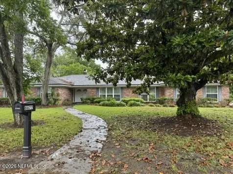 8677 San Servera Drive W Jacksonville FL 32217