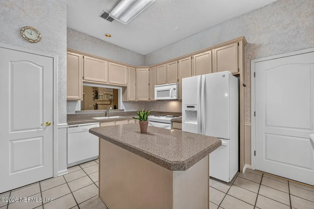 4821 Hawks Landing Court Jacksonville FL 32217