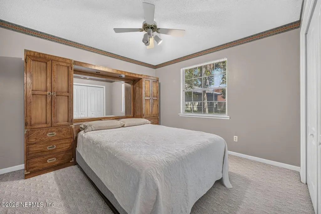 4821 Hawks Landing Court Jacksonville FL 32217