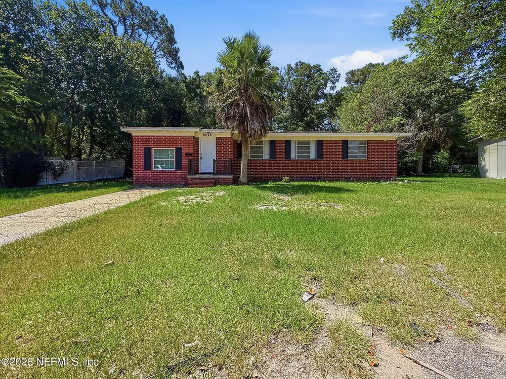 6628 Pine Summit Drive Jacksonville FL 32211