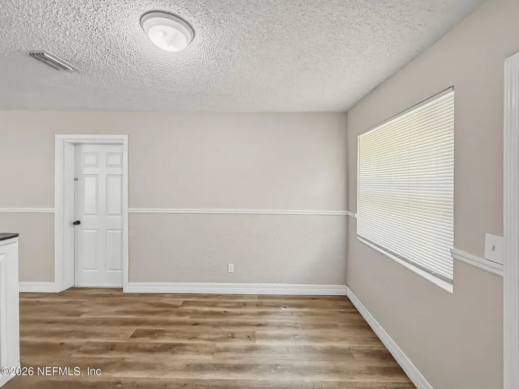 6628 Pine Summit Drive Jacksonville FL 32211