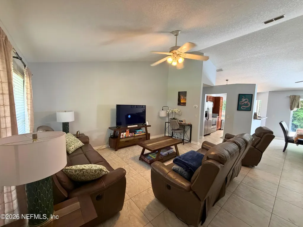 152 Meadow Avenue St. Augustine FL 32084