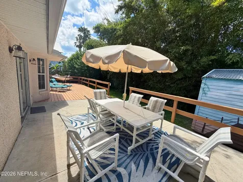 152 Meadow Avenue St. Augustine FL 32084