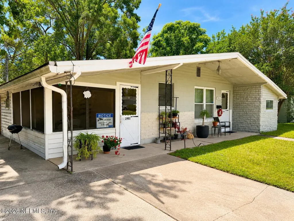 2951 Sandhurst Road E Jacksonville FL 32277