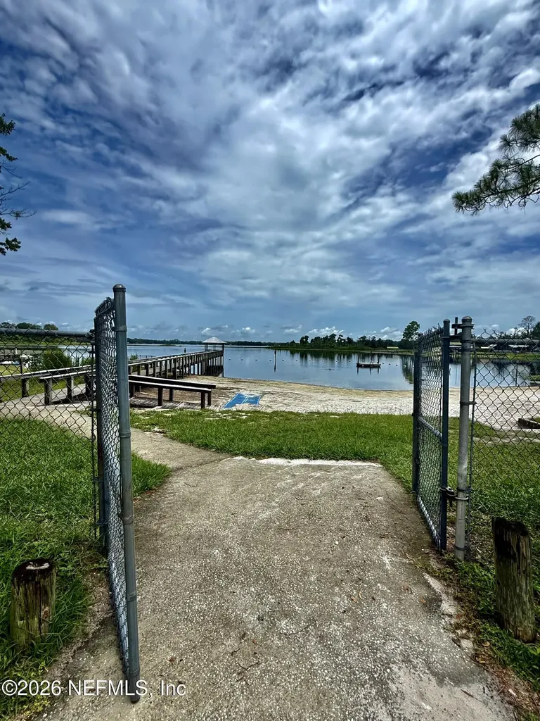 112 Peach Orchard Road Pomona Park FL 32181