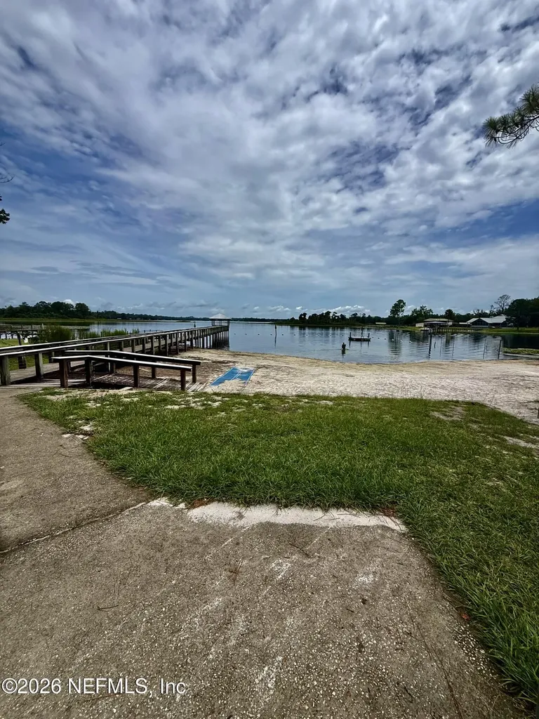 112 Peach Orchard Road Pomona Park FL 32181
