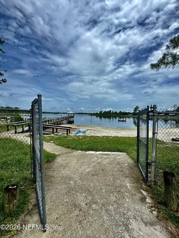 112 Peach Orchard Road Pomona Park FL 32181