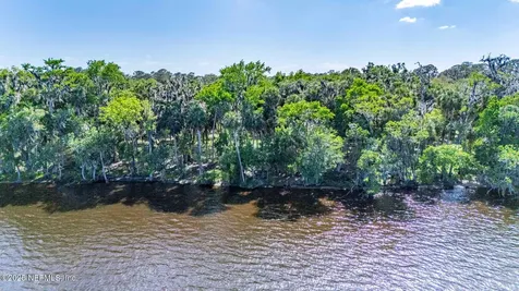 762 National Forest Road 75g Road Palatka FL 32177