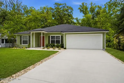 4030 Hunter Circle Jacksonville FL 32207