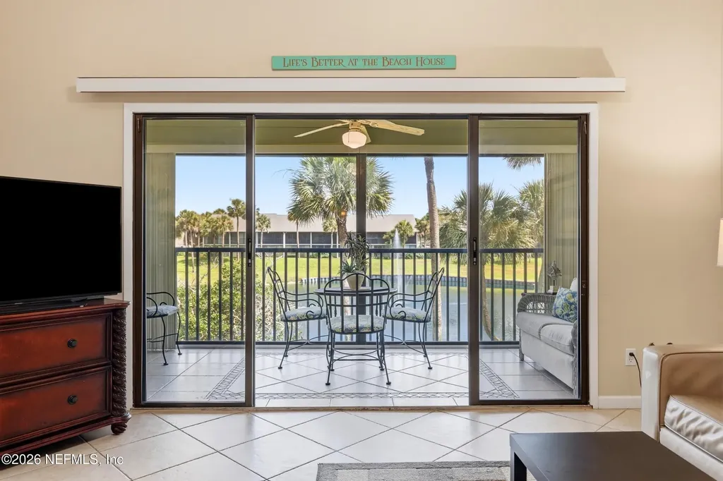 27 Village Del Lago Circle St. Augustine FL 32080