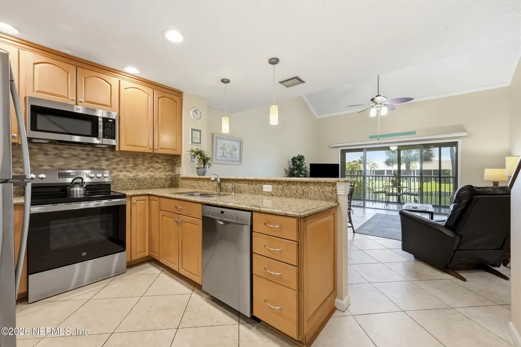 27 Village Del Lago Circle St. Augustine FL 32080