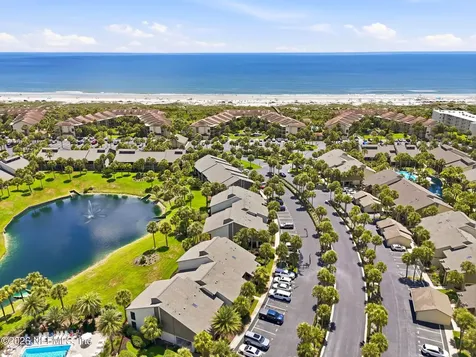 27 Village Del Lago Circle St. Augustine FL 32080