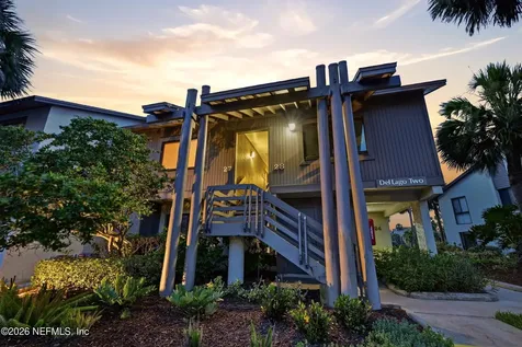 27 Village Del Lago Circle St. Augustine FL 32080