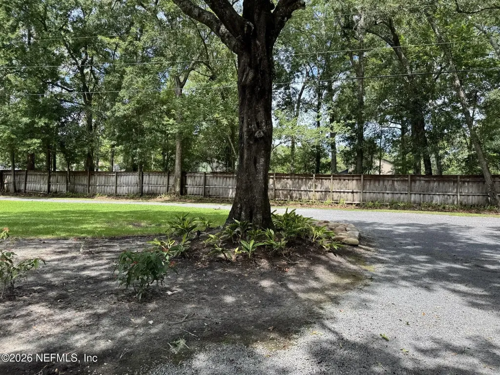 1823 Easy Street Middleburg FL 32068