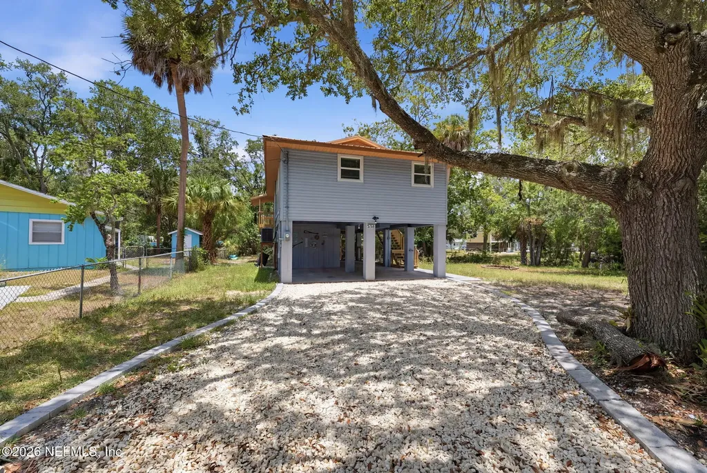 8180 Anchor Point Drive Weeki Wachee FL 34607