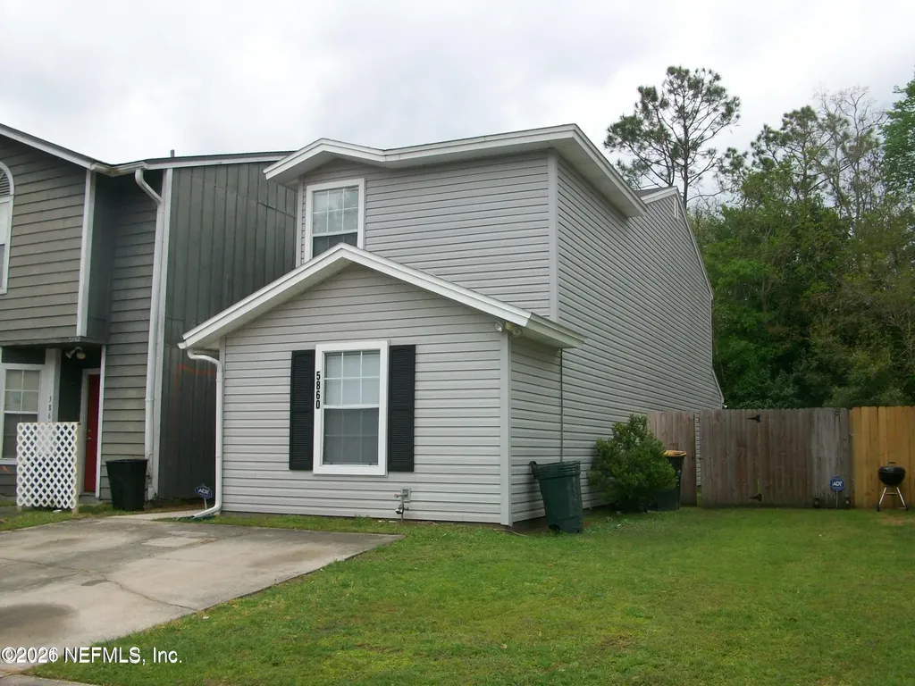 5860 Liska Drive Jacksonville FL 32244