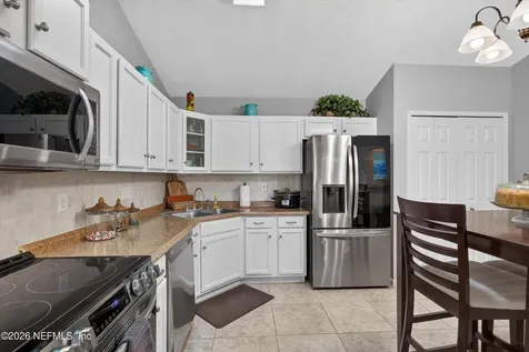 3067 Wavering Lane Middleburg FL 32068