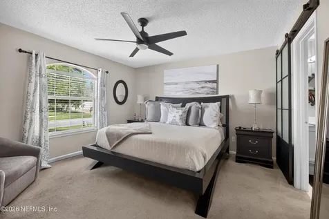 3067 Wavering Lane Middleburg FL 32068
