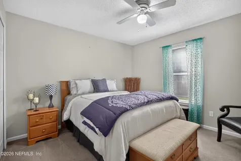 3067 Wavering Lane Middleburg FL 32068