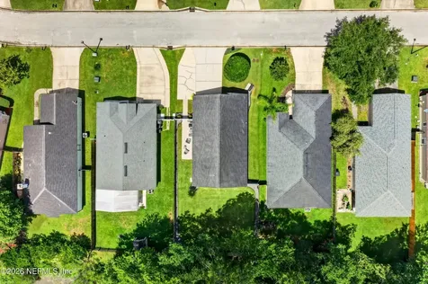 3067 Wavering Lane Middleburg FL 32068
