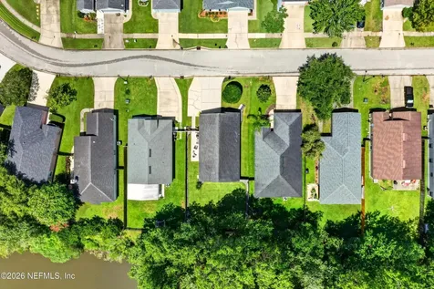 3067 Wavering Lane Middleburg FL 32068