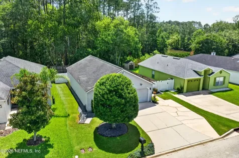 3067 Wavering Lane Middleburg FL 32068
