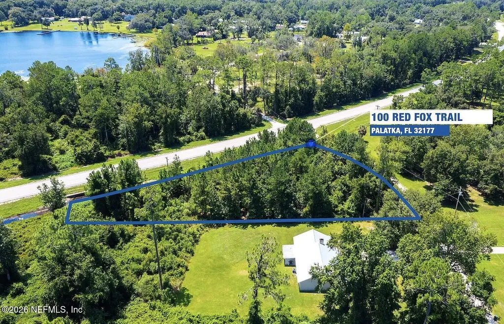 100 Red Fox Trail Palatka FL 32177