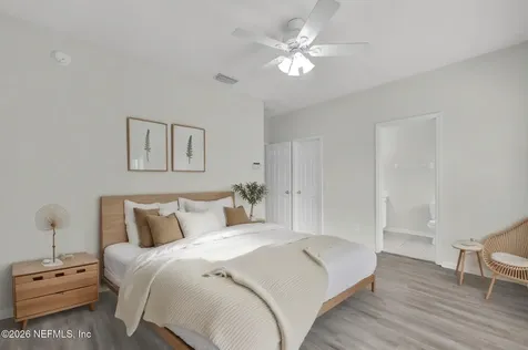 1745 Forest Lake Circle Jacksonville FL 32225