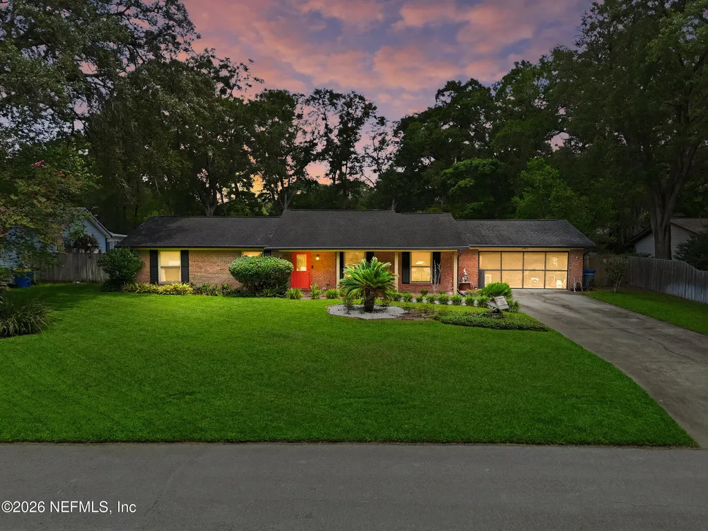 13813 Pleasantview Drive N Jacksonville FL 32225