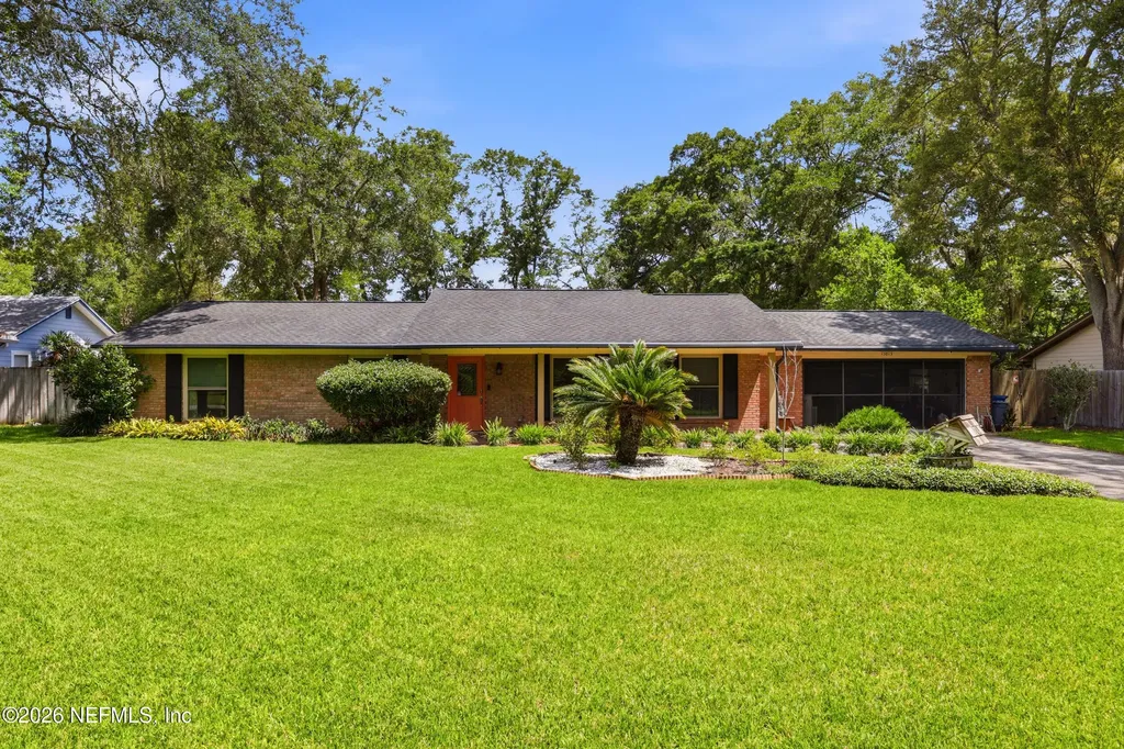 13813 Pleasantview Drive N Jacksonville FL 32225