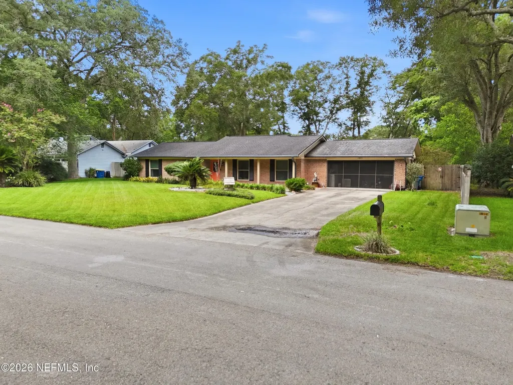 13813 Pleasantview Drive N Jacksonville FL 32225