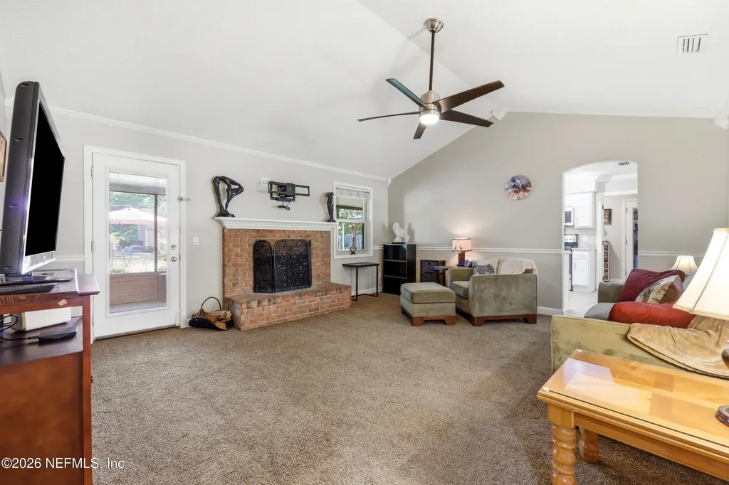 13813 Pleasantview Drive N Jacksonville FL 32225