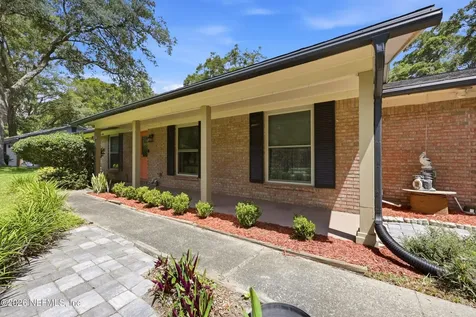13813 Pleasantview Drive N Jacksonville FL 32225