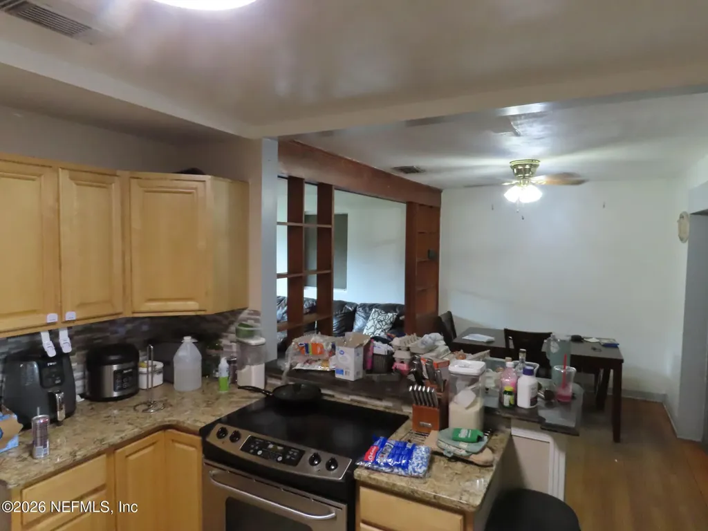 2295 Lake Drive Jacksonville FL 32246