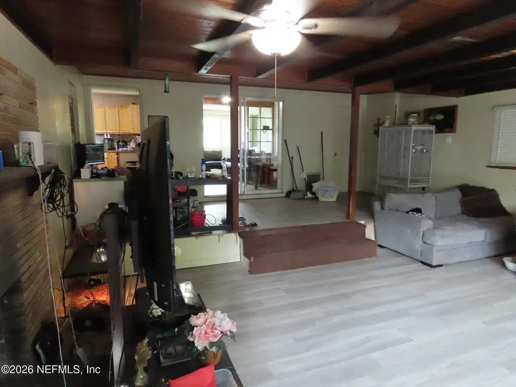 2295 Lake Drive Jacksonville FL 32246