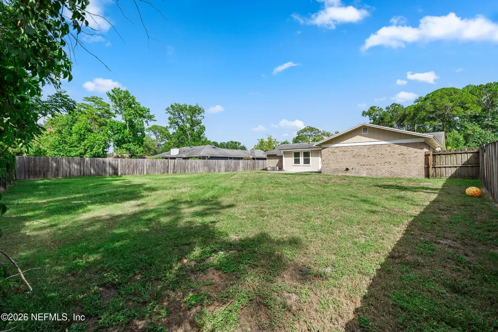 3383 Chrysler Drive Jacksonville FL 32257