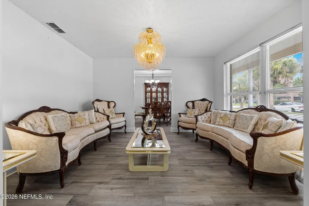 3383 Chrysler Drive Jacksonville FL 32257